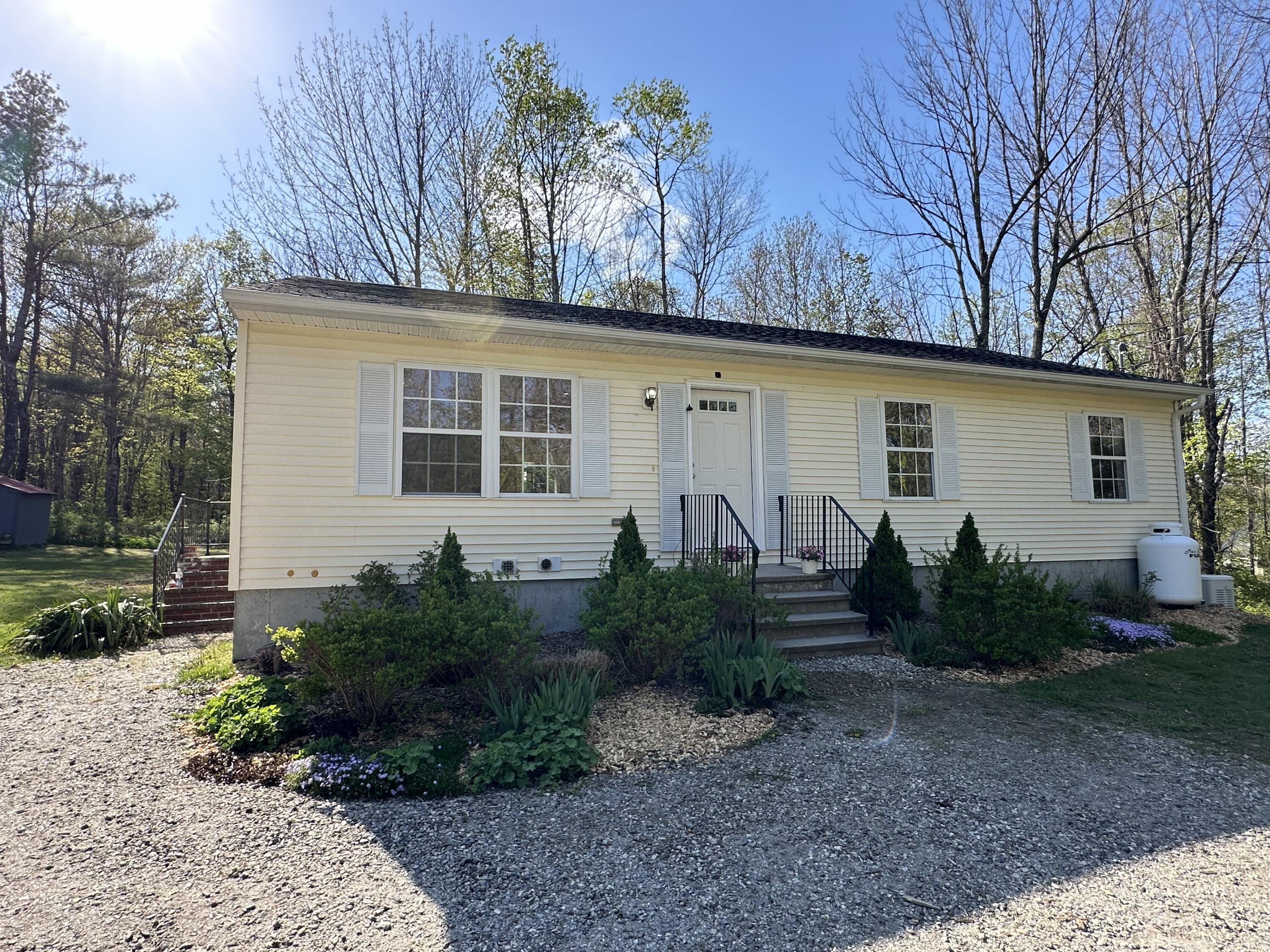 746 Post Rd, Bowdoinham, ME 04008 MLS 1589799 Coldwell Banker