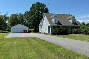 526 Gardiner Rd, Dresden, ME 04342 - Photo 1