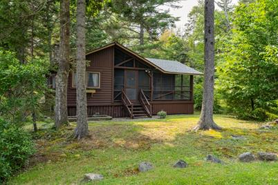 11 Bayberry Road, Boothbay Harbor, ME 04538 - Photo 1