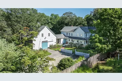 39 Pleasant Hill Road, Freeport, ME 04032 - Photo 1