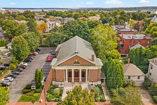 57 Neal St, Portland, ME 04102 - Photo 1