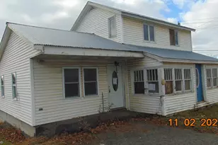 30 Smyrna St, Houlton, ME 04730 - Photo 1