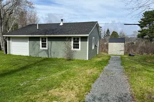 7 Lakeview Ln, Orland, ME 04472 - Photo 1