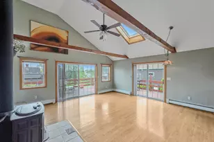 97 Gleason St, Thomaston, ME 04861 - Photo 1