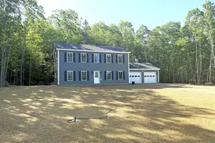 75 Beck Dr, Palermo, ME 04354 - Photo 1