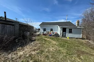 160 New County Rd, Rockland, ME 04841 - Photo 1