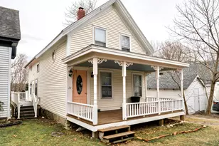 24 Franklin St, Bucksport, ME 04416 - Photo 1