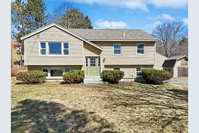 18 West Hill Terrace, Gardiner, ME 04345 - Photo 1