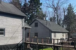 9 Ocean St, Long Island, ME 04050 - Photo 1