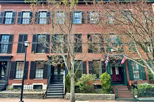 17 Pine St, Portland, ME 04102 - Photo 1