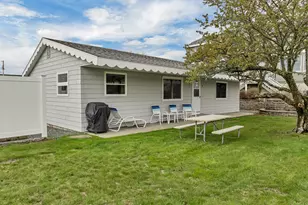 273 Webhannet Dr, Wells, ME 04090 - Photo 1