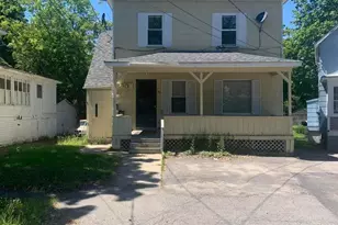 91 Elm St, Millinocket, ME 04462 - Photo 1
