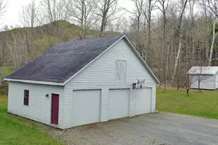 27 Lakeshore Dr, Presque Isle, ME 04769 - Photo 1