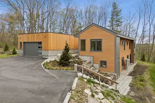 6 Prout Pl, Cape Elizabeth, ME 04107 - Photo 1