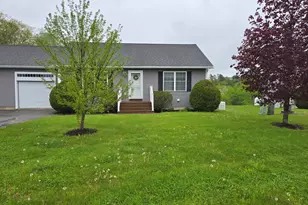101 Streamside Ln, Bangor, ME 04401 - Photo 1