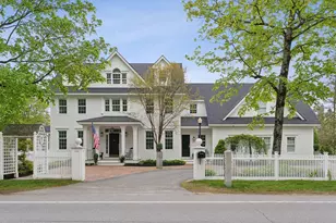 193 Foreside Rd, Falmouth, ME 04105 - Photo 1