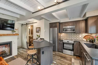 13 Ledge Road #1, Ogunquit, ME 03907 - Photo 1