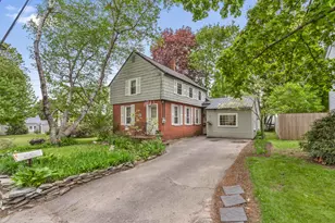 25 Church St, Gorham, ME 04038 - Photo 1