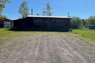 82 Back Rd, Skowhegan, ME 04976 - Photo 1