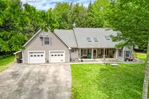 42 Lee Dr, Albion, ME 04910 - Photo 1