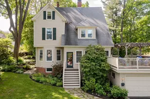 29 Woodland Rd, Cape Elizabeth, ME 04107 - Photo 1