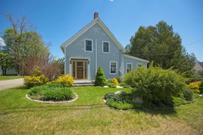 7 Pacific Street, Rockland, ME 04841 - Photo 1