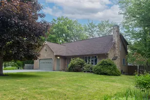 24 Champlain St, Old Town, ME 04468 - Photo 1