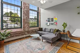 30 Lincoln St, Westbrook, ME 04092 - Photo 1