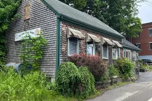 258 Jefferson St, Waldoboro, ME 04572 - Photo 1