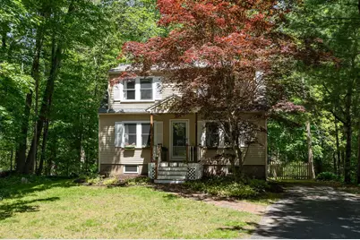 29 Woodlawn Avenue, Kittery, ME 03904 - Photo 1