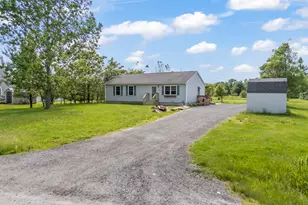 112 Lincoln St, Richmond, ME 04357 - Photo 1