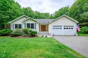 4 Bittersweet Ln, Scarborough, ME 04074 - Photo 1