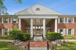 179 Pine St, Portland, ME 04102 - Photo 1