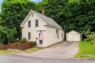 12 Robinson St, Gardiner, ME 04345 - Photo 1