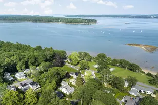 28 Pine Ln, Cumberland, ME 04110 - Photo 1