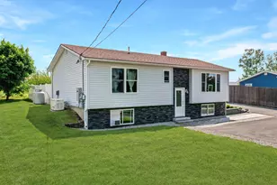 26 University St, Presque Isle, ME 04769 - Photo 1