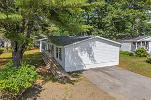 16 Larry Ln, Brunswick, ME 04011 - Photo 1