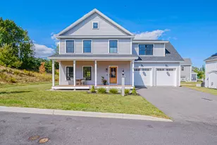 5 Goldfinch Dr, Falmouth, ME 04105 - Photo 1