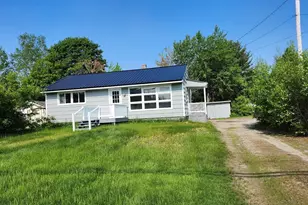 309 Bates St, Millinocket, ME 04462 - Photo 1