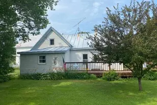 6 Chicken St, Starks, ME 04911 - Photo 1