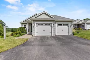 11 Callaway Dr, Gray, ME 04039 - Photo 1