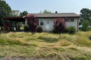 13 Frost Hill Ave, Lisbon, ME 04252 - Photo 1