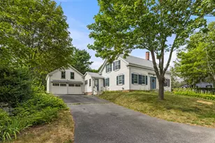 41 Rogers Rd, Kittery, ME 03904 - Photo 1