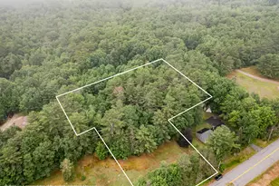 925 College St, Lewiston, ME 04240 - Photo 1