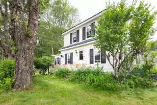 282 Middlesex Rd, Topsham, ME 04086 - Photo 1