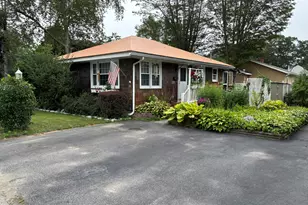9 Pleasant St, Old Orchard Beach, ME 04064 - Photo 1