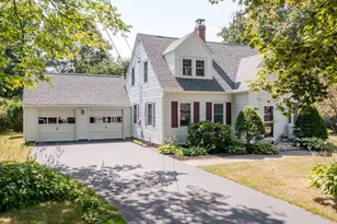 20 Elizabeth St, Gorham, ME 04038 - Photo 1