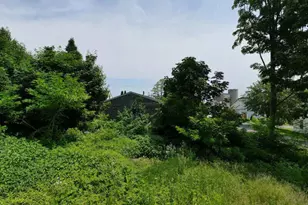 27 South St, Rockland, ME 04841 - Photo 1