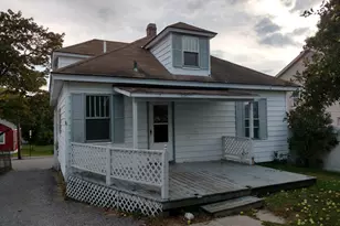 44 Warren Ave, Lewiston, ME 04240 - Photo 1