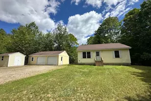 328 Norris Hill Rd, Monmouth, ME 04259 - Photo 1